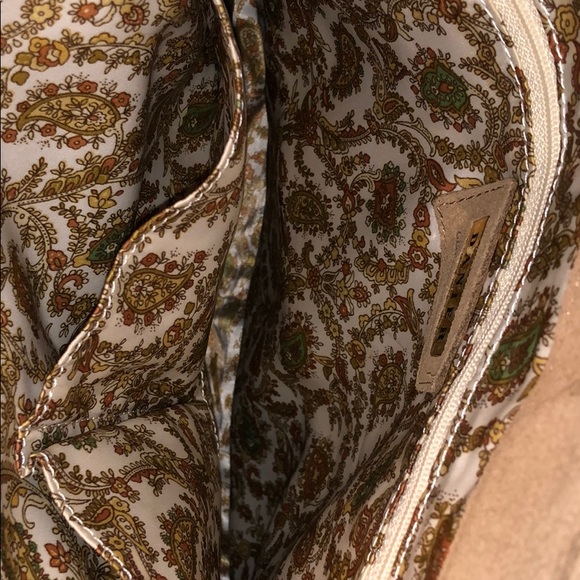 Danier suede purse - Picture 5 of 5